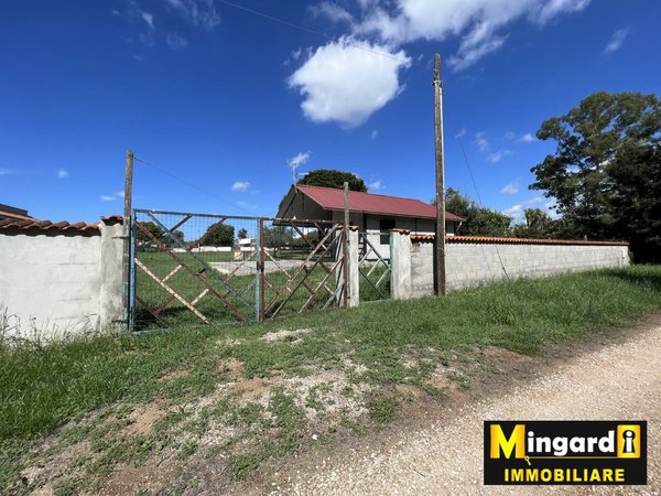 3 rooms House in Nettuno, Italy No. 9660