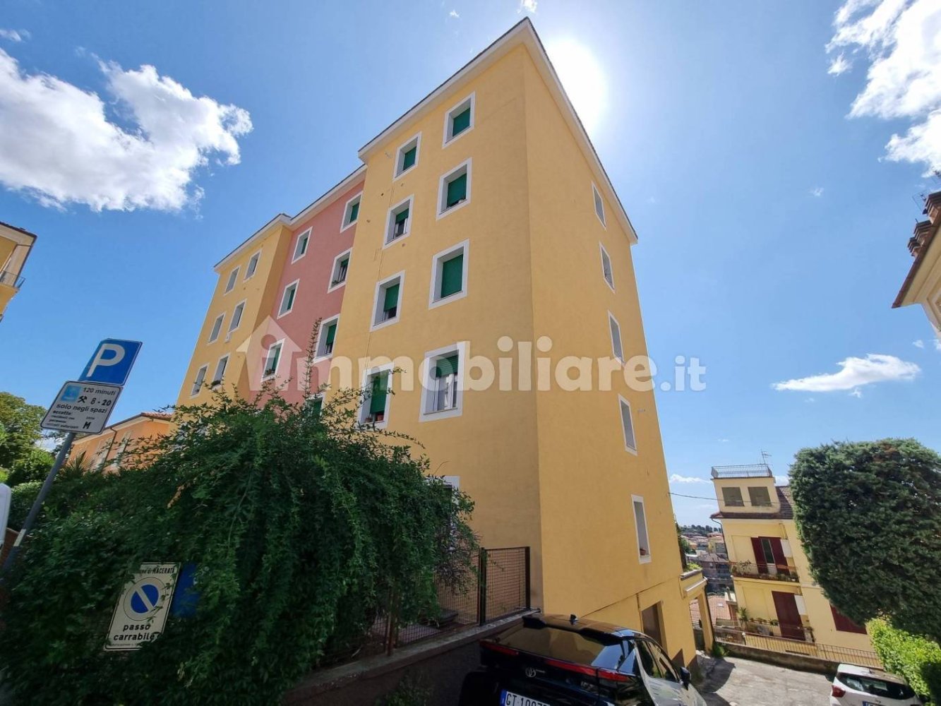 3 Schlafzimmer Wohnung in Macerata, Italy, Nr. 258251