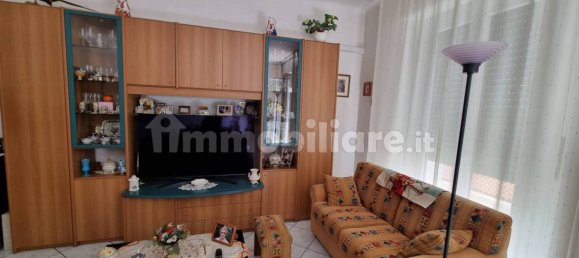 3 Schlafzimmer Wohnung in Macerata, Italy, Nr. 258251 20