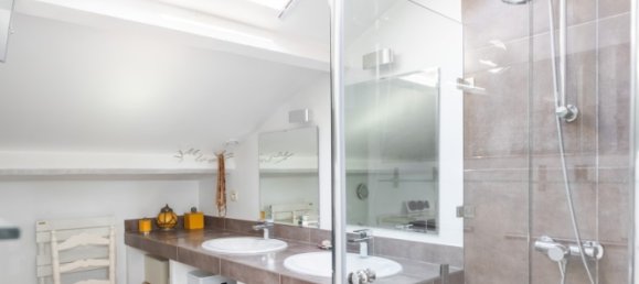 Casa de 4 dormitorios en Marseille, France No. 292946 30