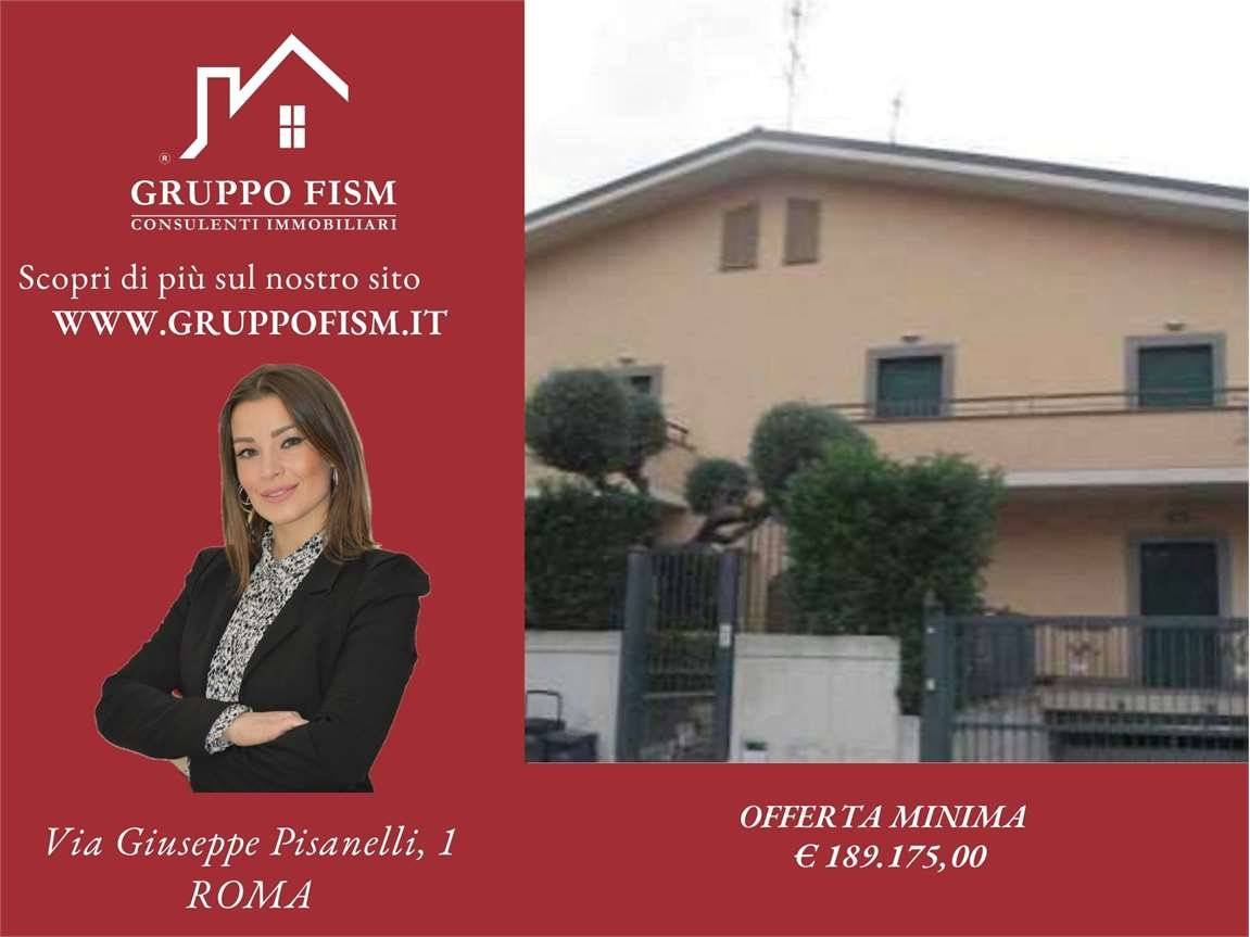 Casa de 4 divisões em Rome, Italy N.º 299893