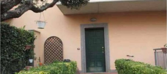 Casa de 4 divisões em Rome, Italy N.º 299893 8