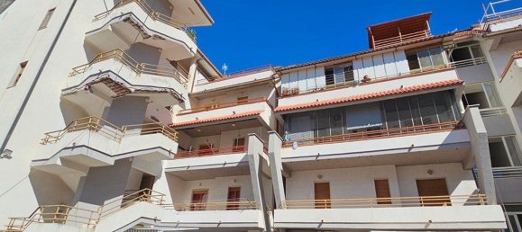 Apartamento de 2 dormitorios en Scalea, Italy No. 352341 18