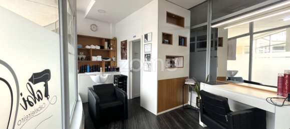 45m² Commercial property in Viana do Castelo, Portugal No. 90723 8