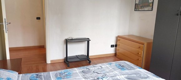 3 rooms Apartment in Milan, Italy No. 244279 16