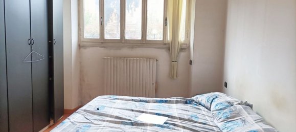 3 rooms Apartment in Milan, Italy No. 244279 9