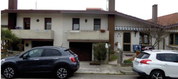 5-salle Appartement à Eraclea, Italy No. 15457 2