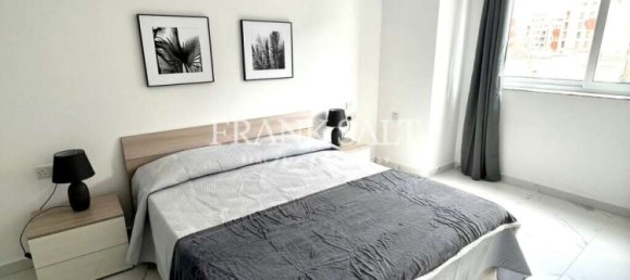 Apartamento de 3 dormitorios en Sliema, Malta No. 10306 11