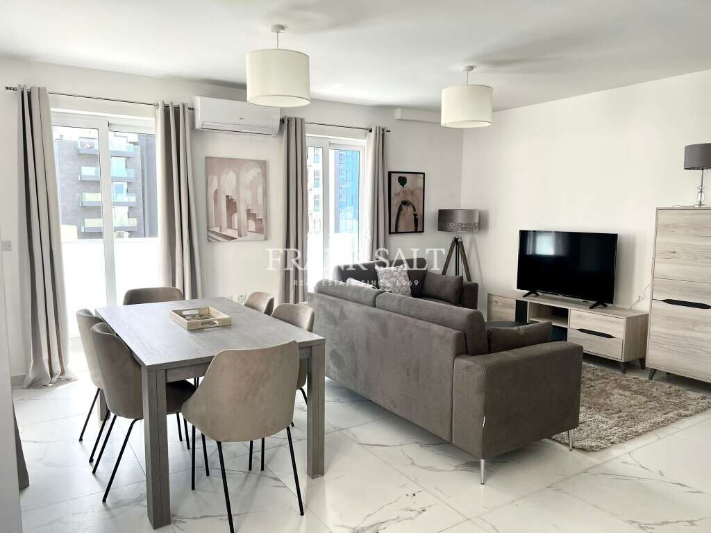 Apartamento de 3 dormitorios en Sliema, Malta No. 10306