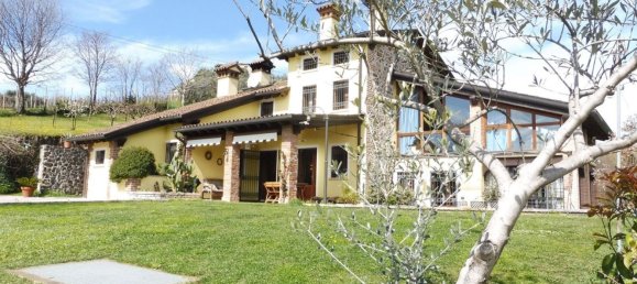 12 bedrooms Villa in Breganze, Italy No. 330656 2