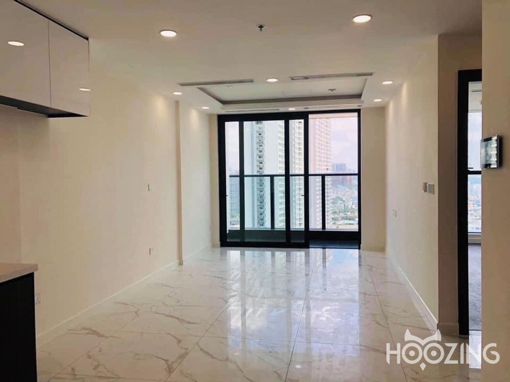 2 rooms Office in District 7, Vietnam No. 16522