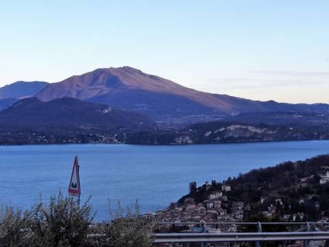 6 rooms Villa in Stresa, Italy No. 154290