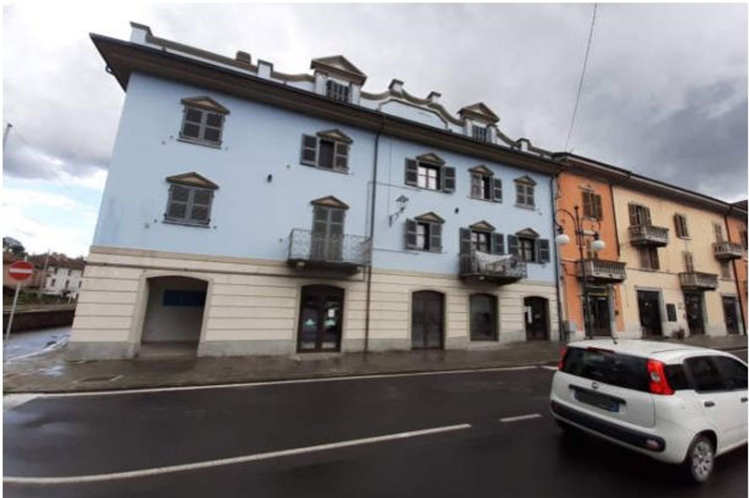 2 bedrooms Apartment in Nizza Monferrato, Italy No. 370907