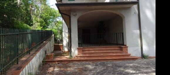 20 rooms Villa in Perugia, Italy No. 46696 3