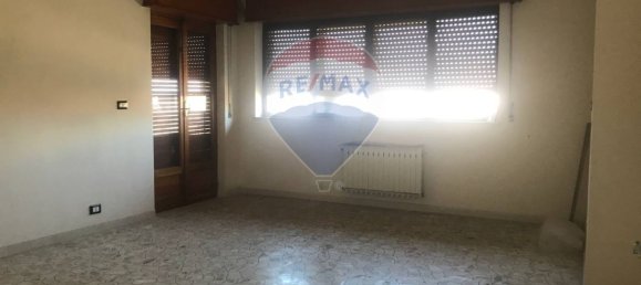 3 rooms Apartment in Adrano, Italy No. 115401 14