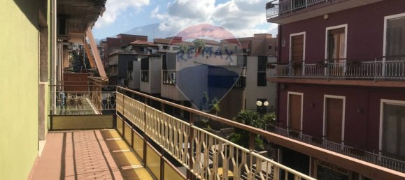 3 rooms Apartment in Adrano, Italy No. 115401 21