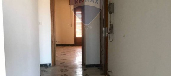 3 rooms Apartment in Adrano, Italy No. 115401 17