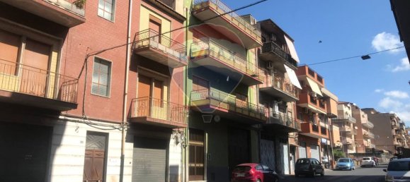 3 rooms Apartment in Adrano, Italy No. 115401 24