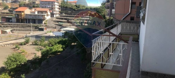 3 rooms Apartment in Adrano, Italy No. 115401 19