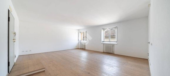 1 bedroom Apartment in Reggio Emilia, Italy No. 259228 2