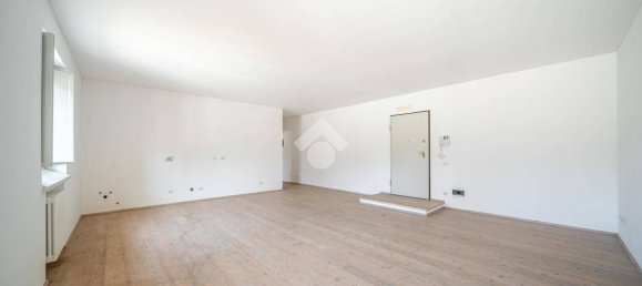 1 bedroom Apartment in Reggio Emilia, Italy No. 259228 4