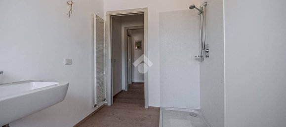 1 bedroom Apartment in Reggio Emilia, Italy No. 259228 12