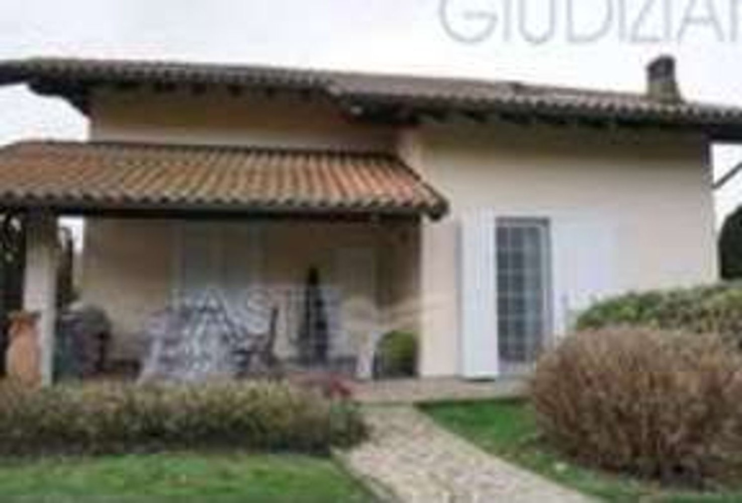 9 bedrooms Villa in Gozzano, Italy No. 324032