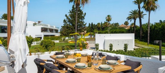 3 bedrooms Penthouse in Marbella, Spain No. 179973 8