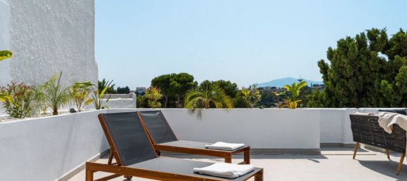 3 bedrooms Penthouse in Marbella, Spain No. 179973 16