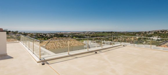 Villa de 4 dormitorios en Nueva Andalucía, Spain No. 2897 3