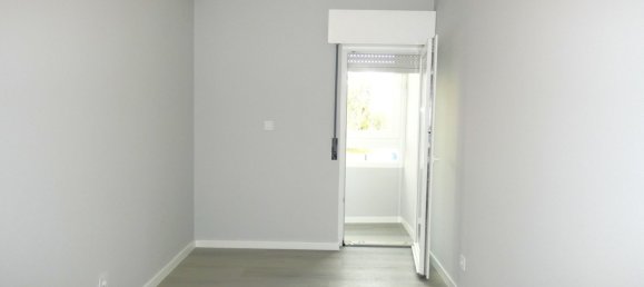 3 bedrooms Apartment in Loures, Portugal No. 94691 21