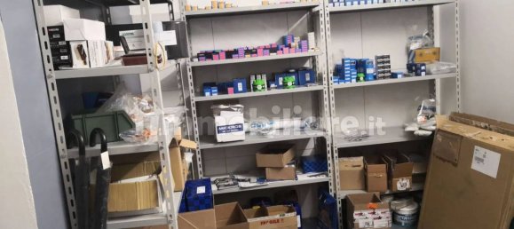 3-salle Propriété commerciale à San Giovanni Teatino, Italy No. 96302 8