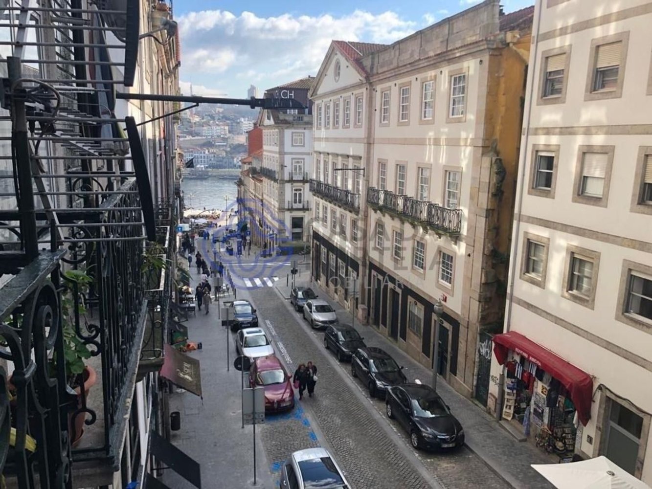 150m² Office in Porto, Portugal No. 47809