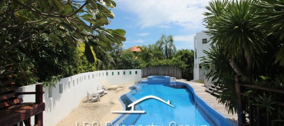 4 bedrooms Cafe / restaurant in Hua Hin, Thailand No. 6645 12