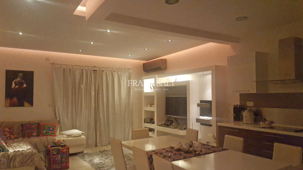 2 chambres Appartement à Saint Julian's, Malta No. 4071