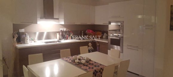 2 chambres Appartement à Saint Julian's, Malta No. 4071 2