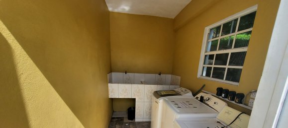 6 غرف نوم منزل في Saint George, Saint Vincent and the Grenadines رقم 4 5