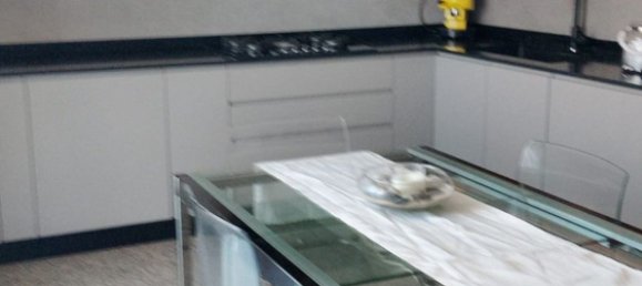 5 rooms Apartment in Spoltore, Italy No. 275908 2