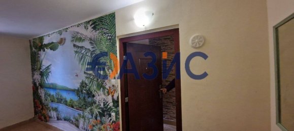 Квартира с 3 спальнями в Свети-Влас, Болгария № 210 20