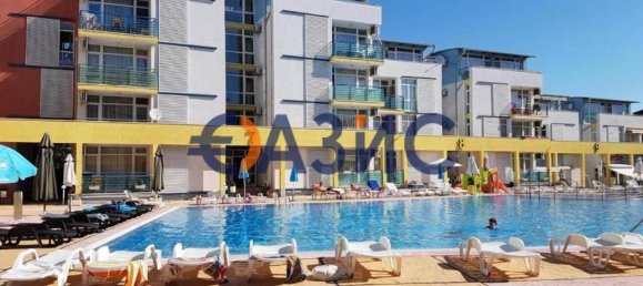 Квартира с 3 спальнями в Свети-Влас, Болгария № 210 47