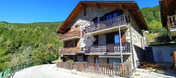 1 bedroom Apartment in Sarre, Italy No. 353927 2