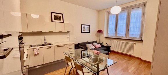 2 Schlafzimmer Wohnung in Milan, Italy, Nr. 244803 10