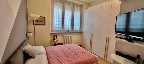 2 Schlafzimmer Wohnung in Milan, Italy, Nr. 244803 11