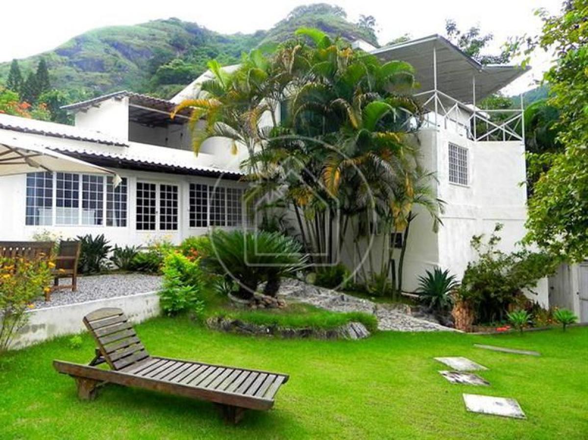 2 bedrooms House in Rio de Janeiro, Brazil No. 447375