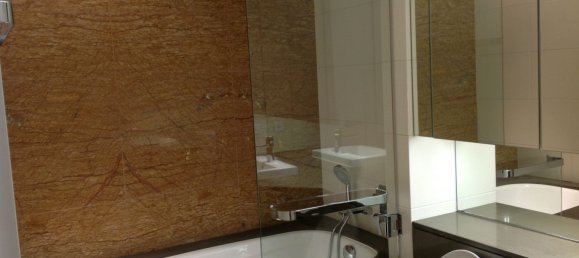 3 bedrooms Apartment in Cau Giay, Vietnam No. 4585 8