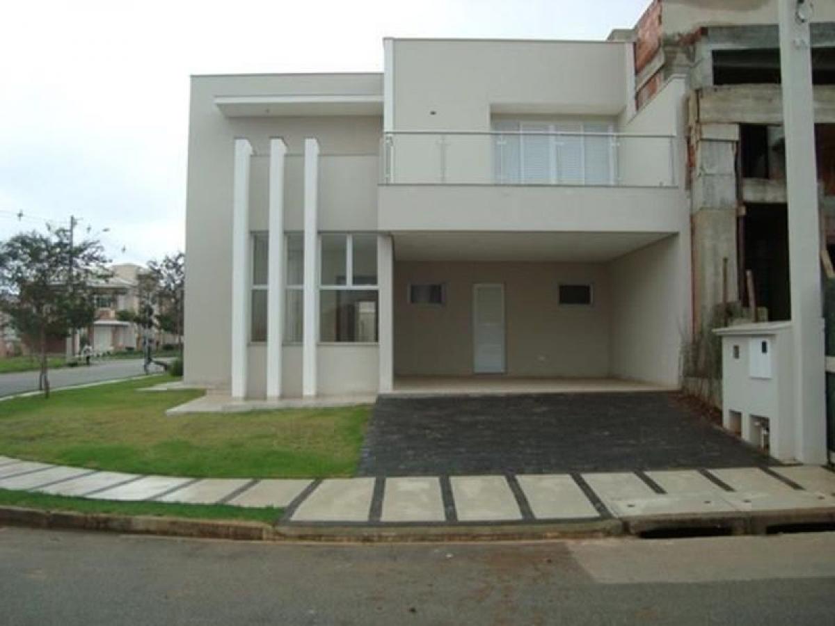 Casa de 3 dormitorios en Sao Paulo, Brazil No. 595299