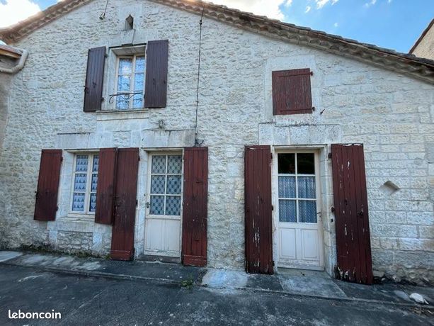 2 bedrooms House in Charente, France No. 303416