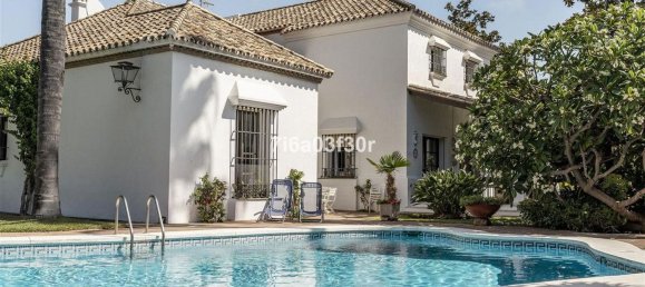 5 bedrooms House in Marbella, Spain No. 115011 3