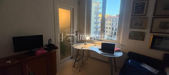 5 rooms Apartment in Naples, Italy No. 232291 22