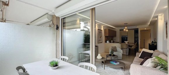 2 bedrooms Apartment in Cannes, France No. 1922 3